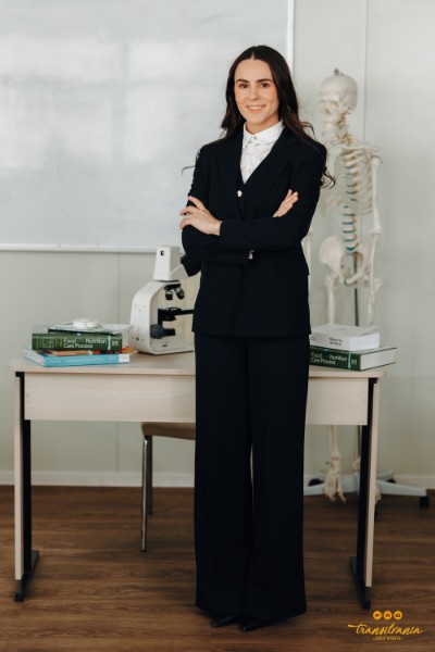 1. Elena Bobeică-1